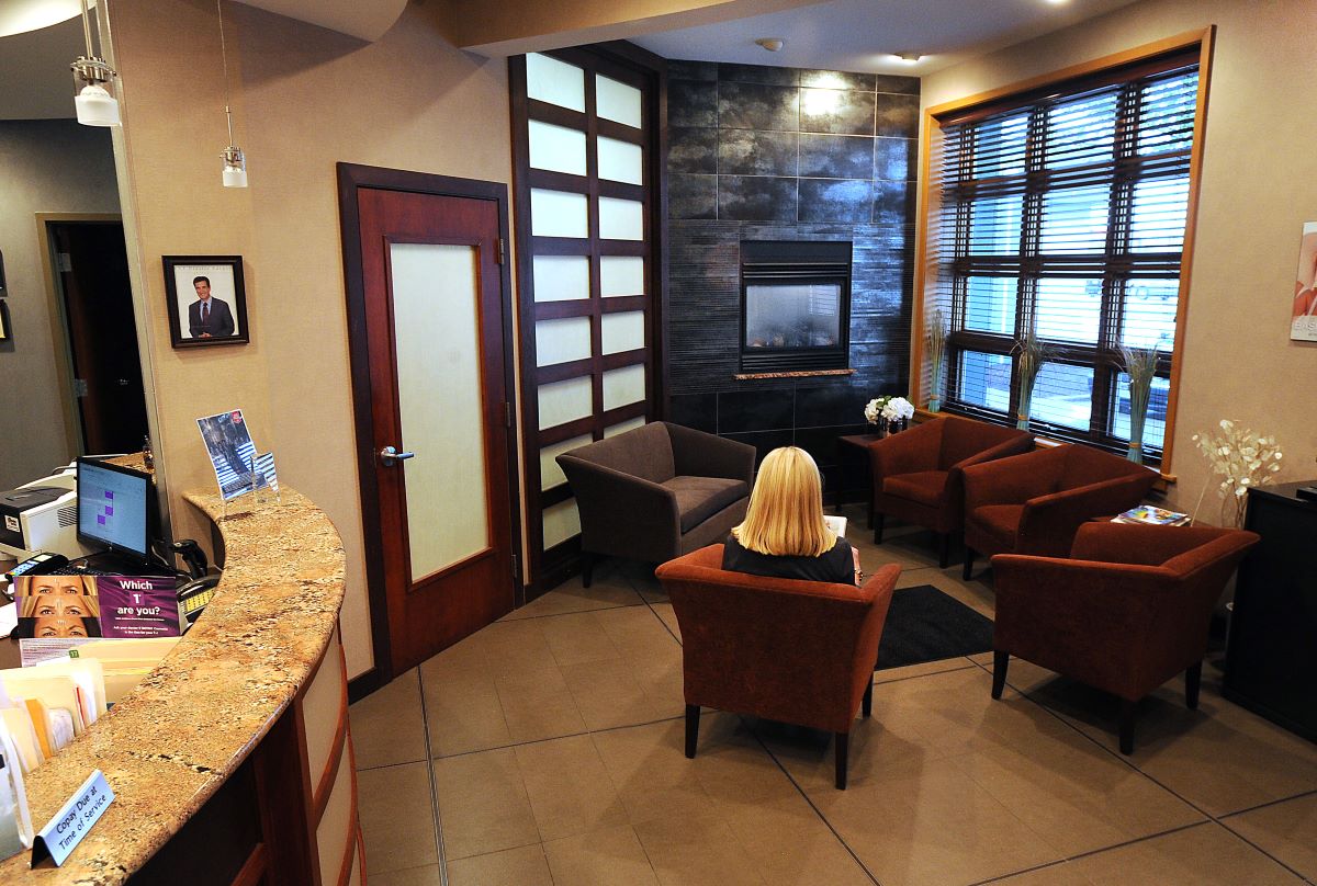 Reception waiting area at WNY Plastic Surgery