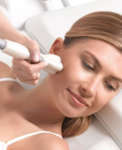 Woman receiving a BiBella treatment (model)